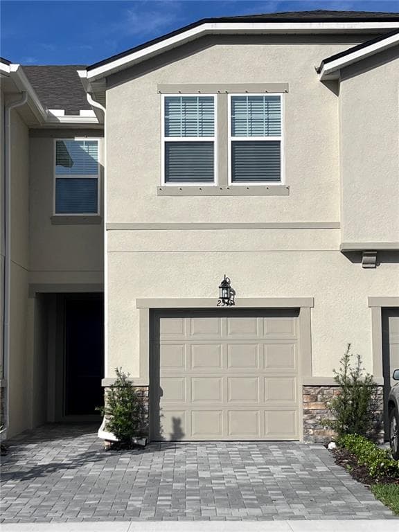 2345 SUMMERLIT STREET LUTZ, FL 33558