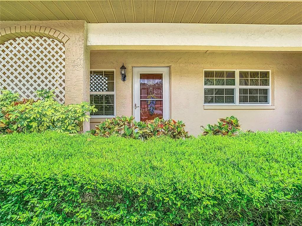 2460 NORTHSIDE DRIVE UNIT 1002 CLEARWATER, FL 33761