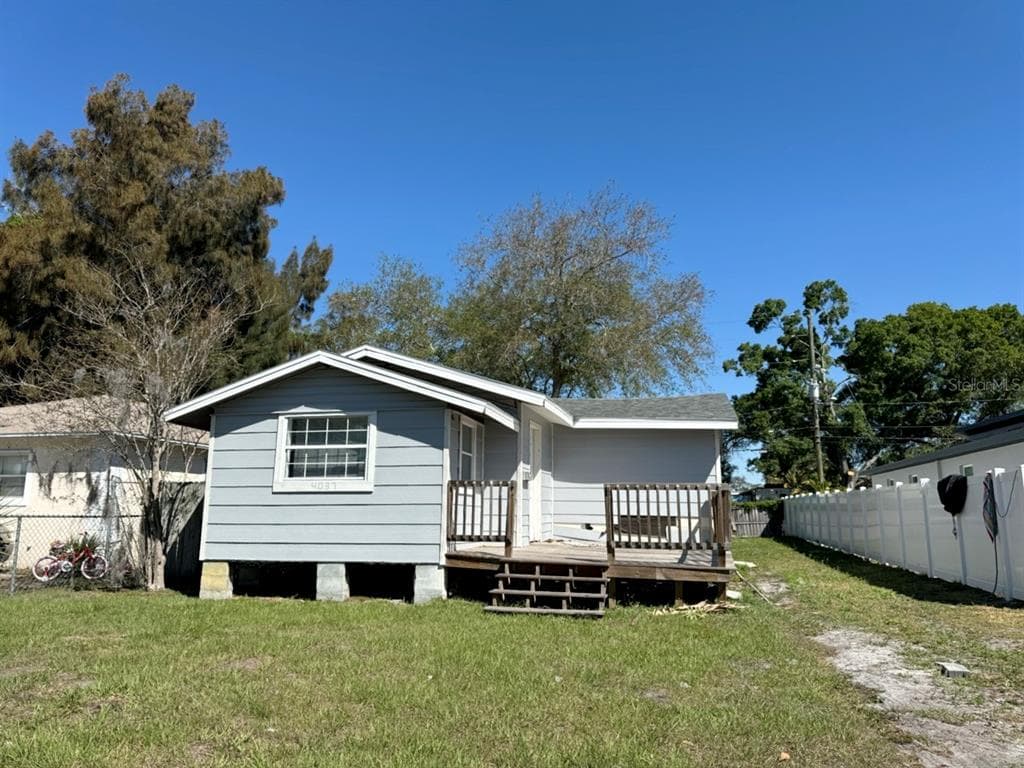 4037 9TH AVENUE S ST PETERSBURG, FL 33711