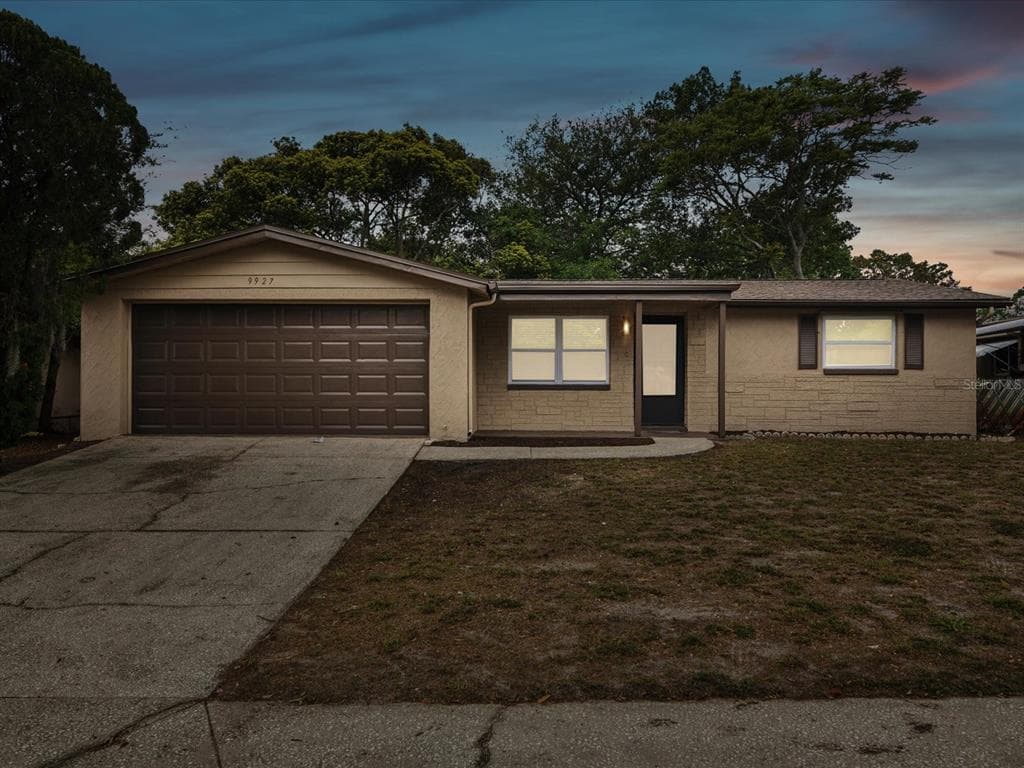 9927 RICHWOOD LANE PORT RICHEY, FL 34668