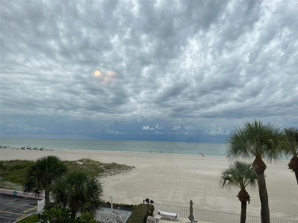 5000 GULF BOULEVARD UNIT 304 ST PETE BEACH, FL 33706