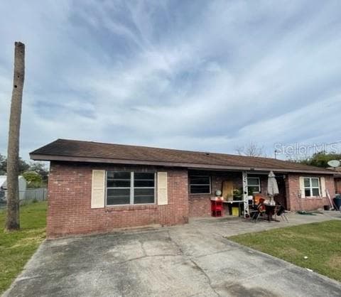 2421 AVENUE C SW WINTER HAVEN, FL 33880