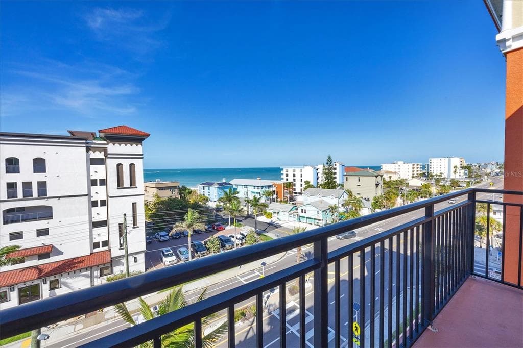 13235 GULF BOULEVARD UNIT 605 MADEIRA BEACH, FL 33708