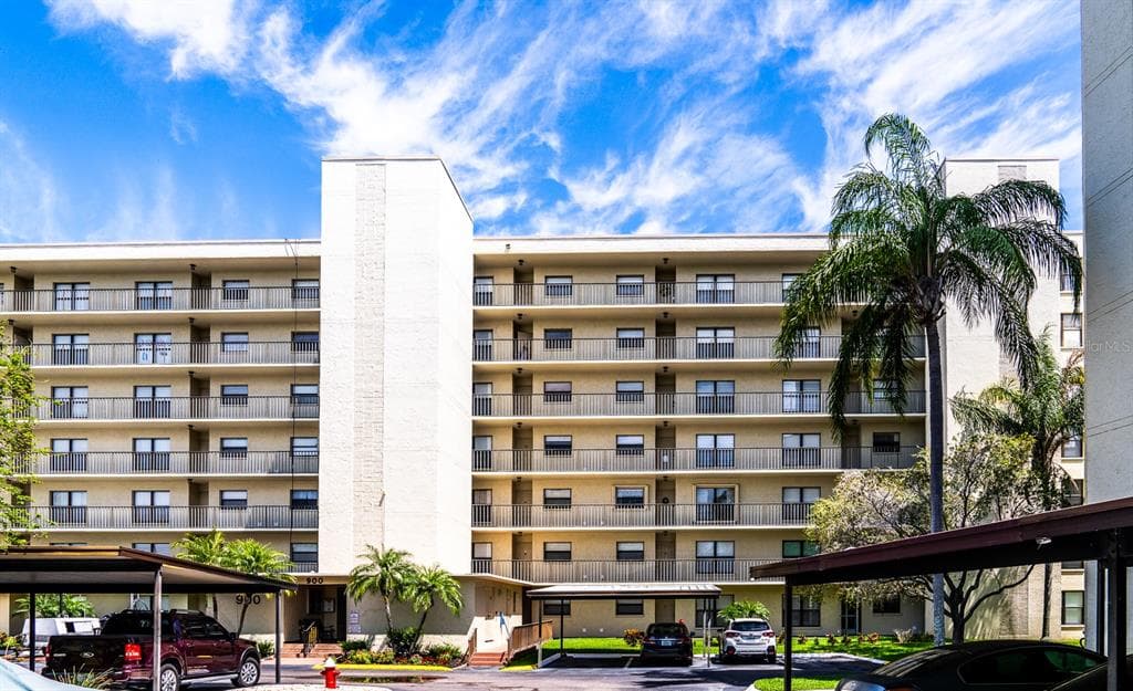 900 COVE CAY DRIVE UNIT 6E CLEARWATER, FL 33760