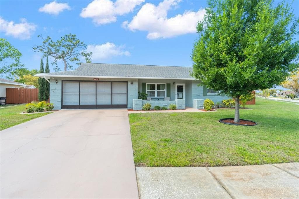 4429 WHITETAIL LANE NEW PORT RICHEY, FL 34653