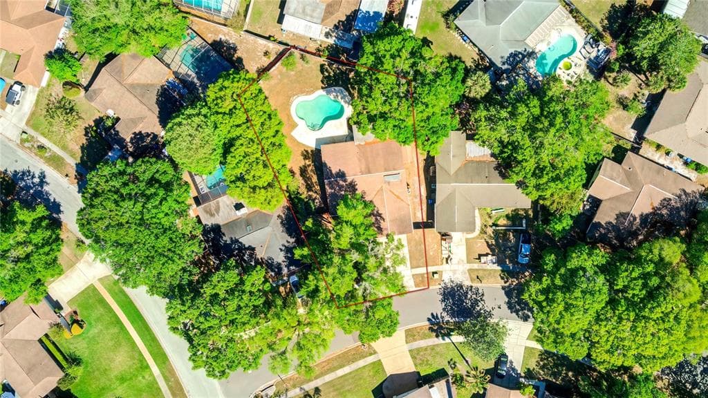 14304 DIPLOMAT DRIVE TAMPA, FL 33613