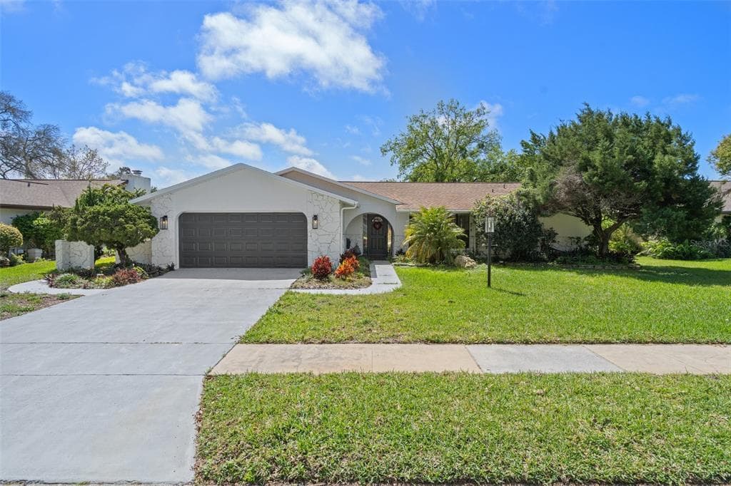 7704 WILLOW BROOK COURT HUDSON, FL 34667