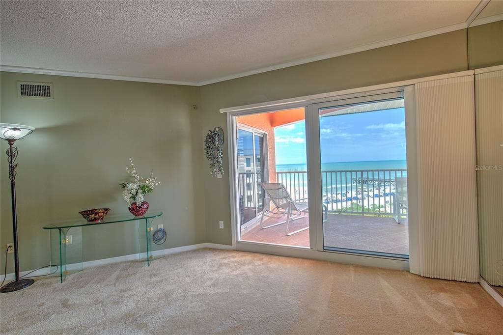18400 E GULF BOULEVARD UNIT PH-11 INDIAN SHORES, FL 33785