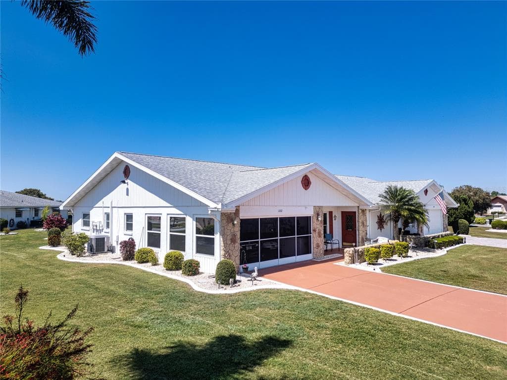 1202 BLUEWATER DRIVE SUN CITY CENTER, FL 33573
