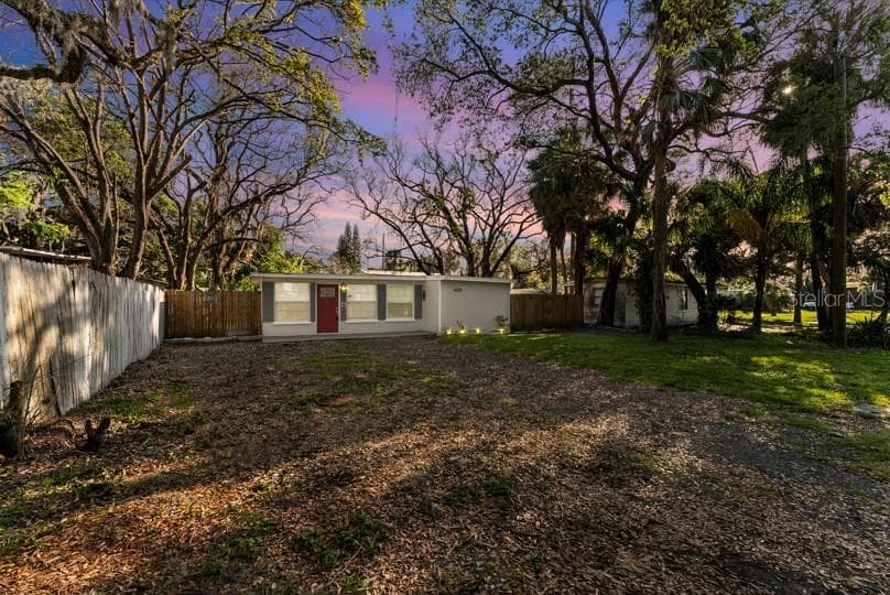 4928 GREEN KEY ROAD NEW PORT RICHEY, FL 34652