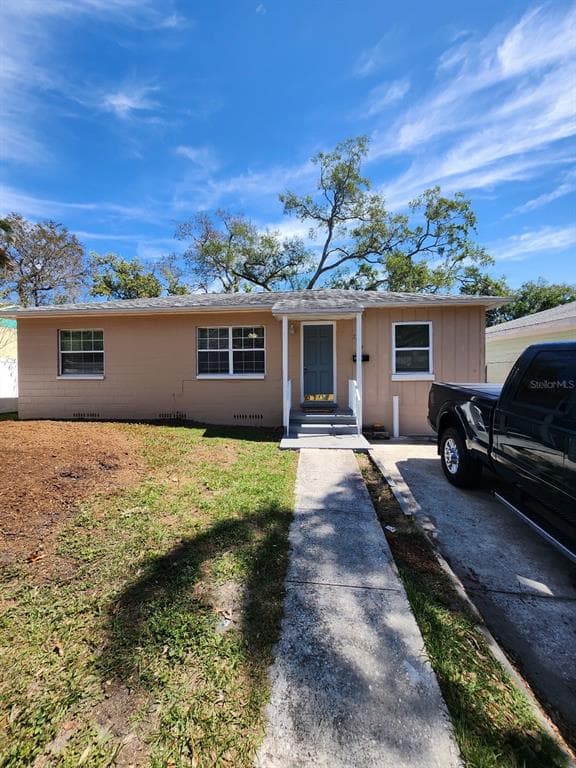 2524 19TH STREET S ST PETERSBURG, FL 33712