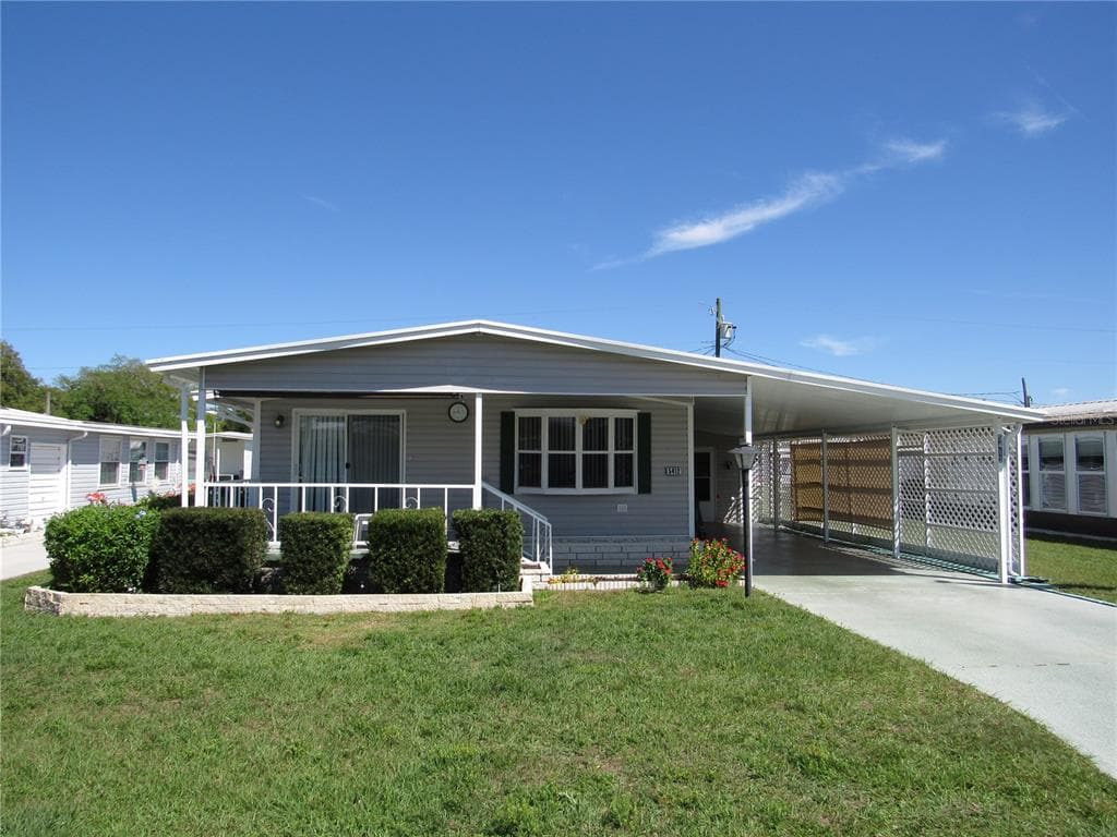 5412 AMANDA STREET ZEPHYRHILLS, FL 33542