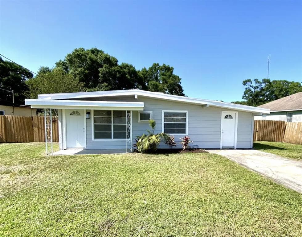 7610 36TH AVENUE S TAMPA, FL 33619
