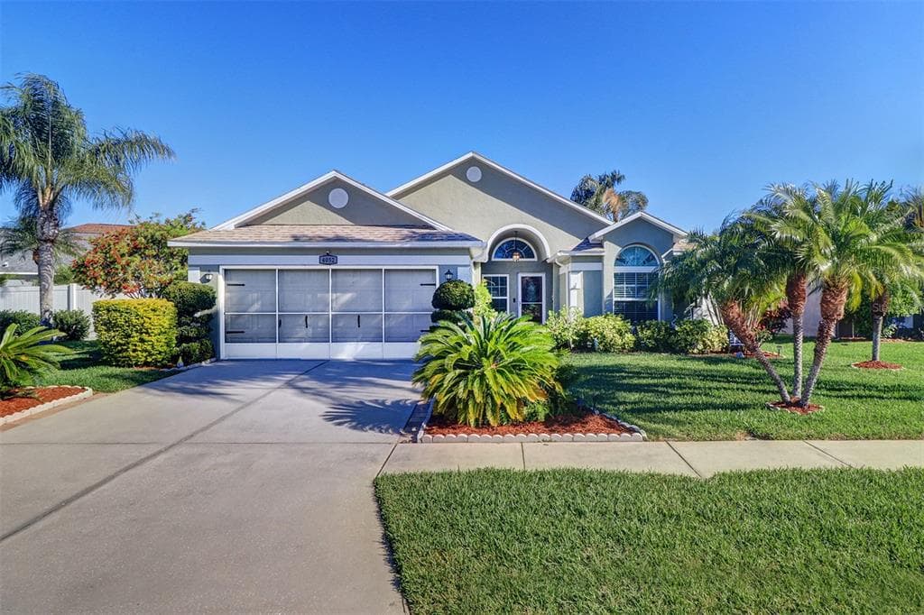 4052 SAVAGE STATION CIRCLE NEW PORT RICHEY, FL 34653