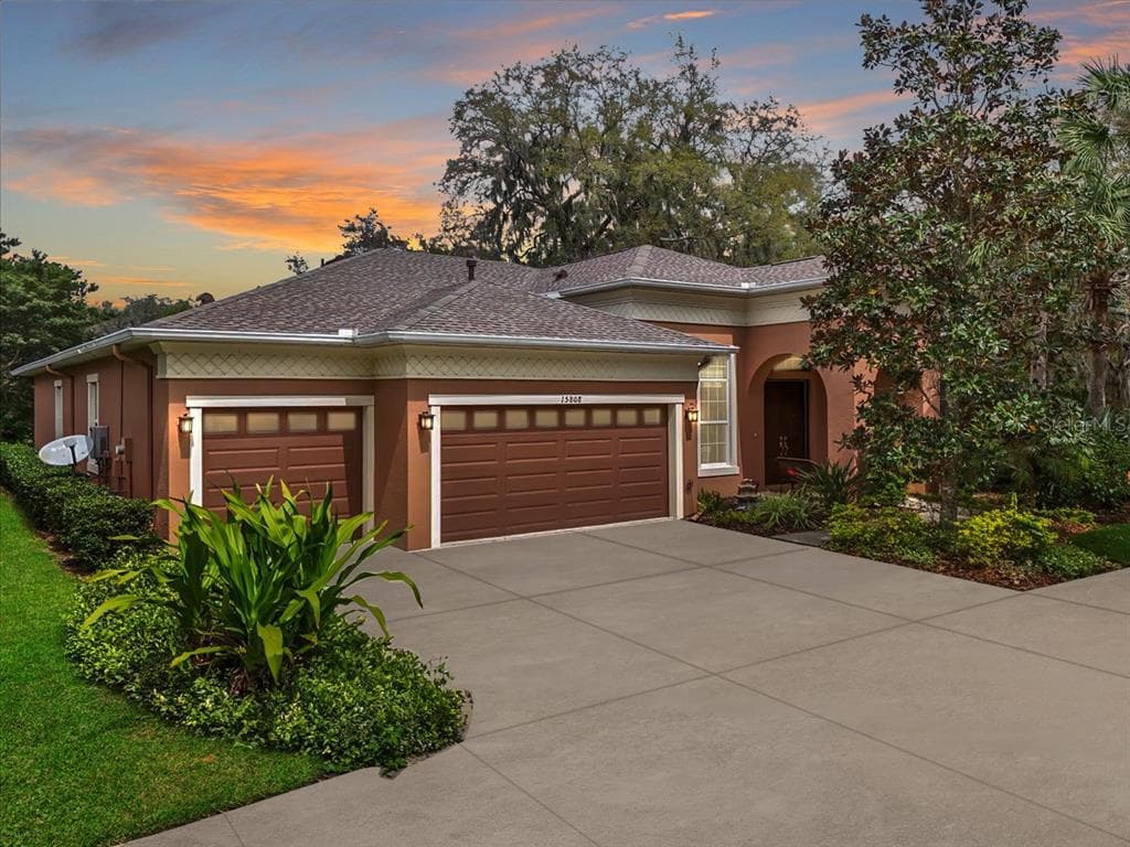 15808 OAKLEAF RUN DRIVE LITHIA, FL 33547