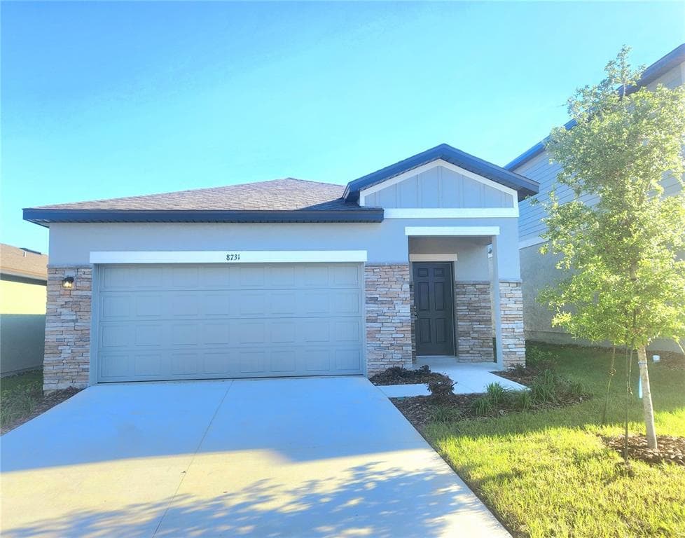 8731 SPORTSMAN LOOP GROVELAND, FL 34736