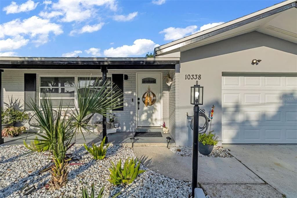 10338 110TH WAY LARGO, FL 33778