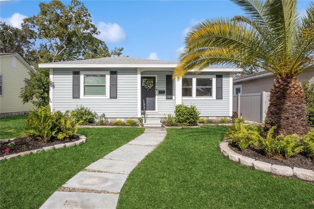 601 36TH AVENUE N ST PETERSBURG, FL 33704