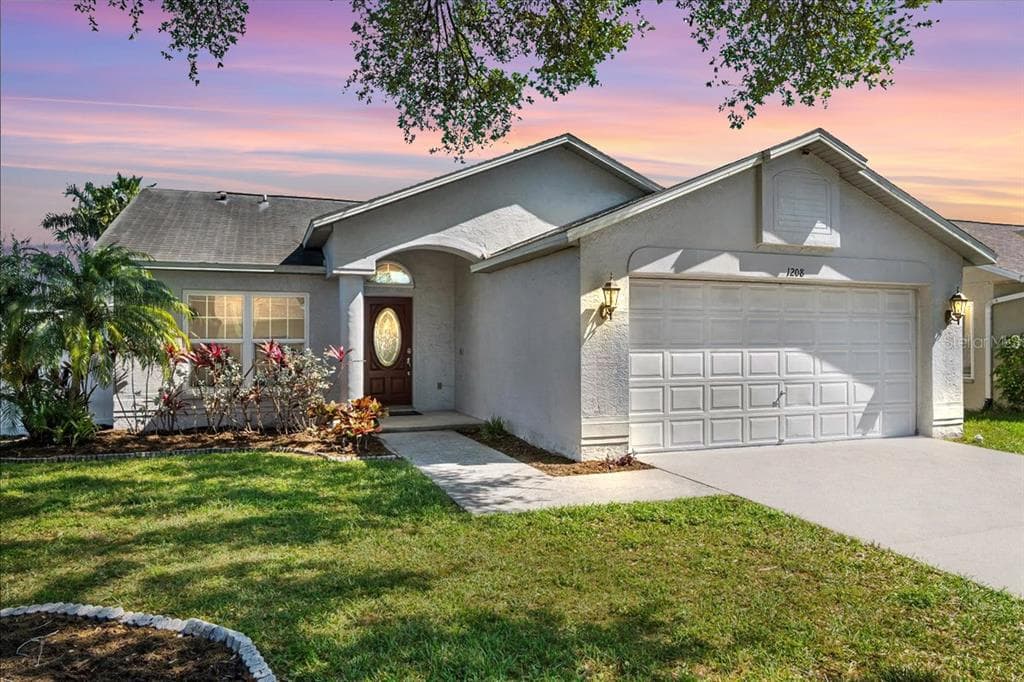 1208 ETCHFIELD CIRCLE BRANDON, FL 33511