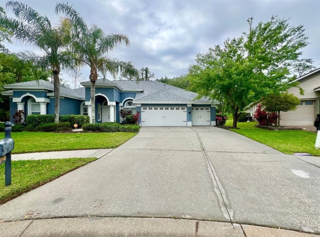 27440 CEDAR PARK COURT WESLEY CHAPEL, FL 33544