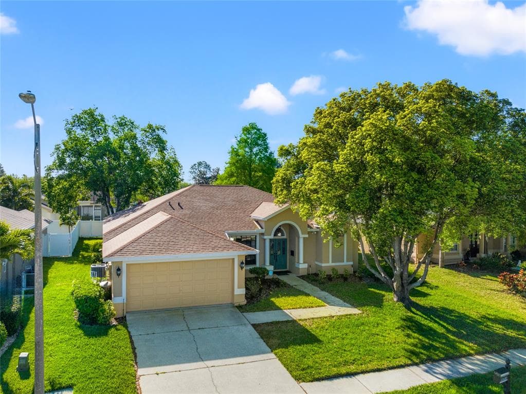 22630 WILLOW LAKES DRIVE LUTZ, FL 33549