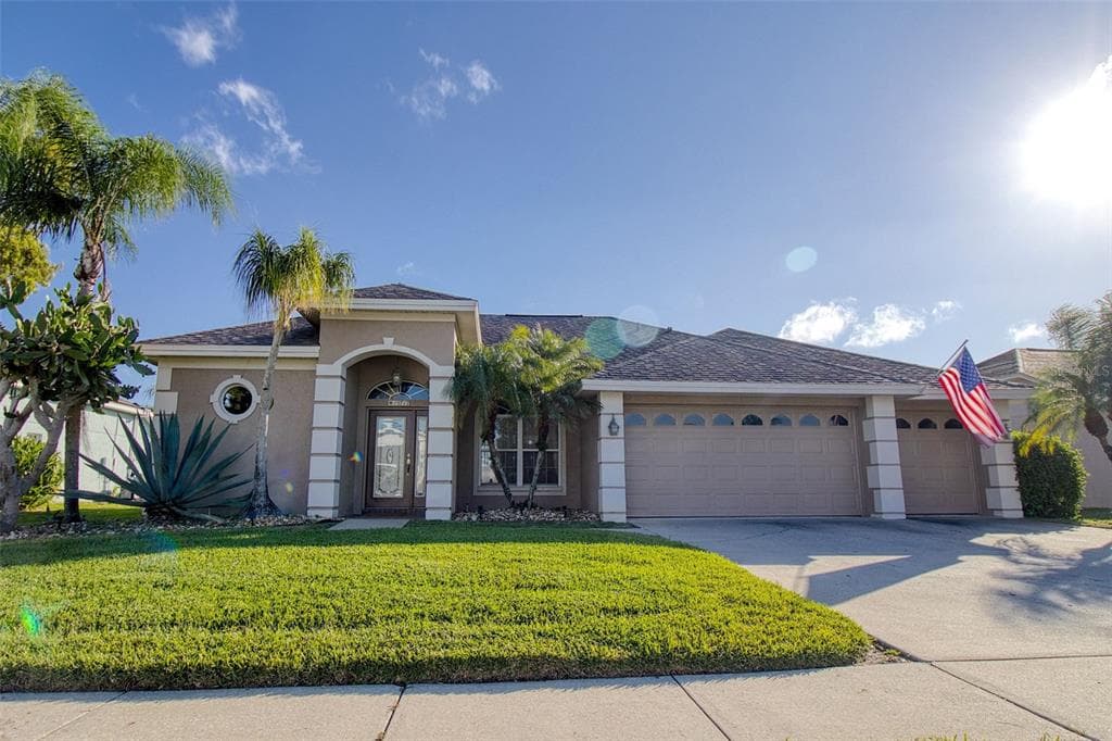 19717 WYNDCLIFF DRIVE