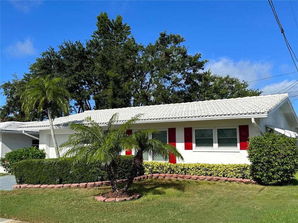 9740 44TH WAY N PINELLAS PARK, FL 33782