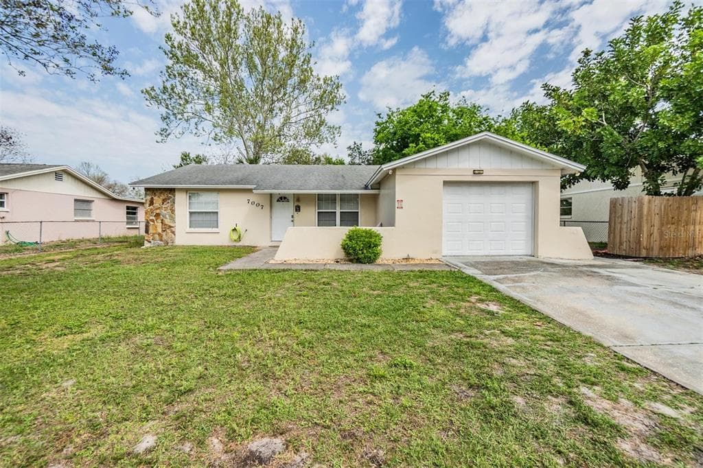 7007 FAIRFAX DRIVE PORT RICHEY, FL 34668