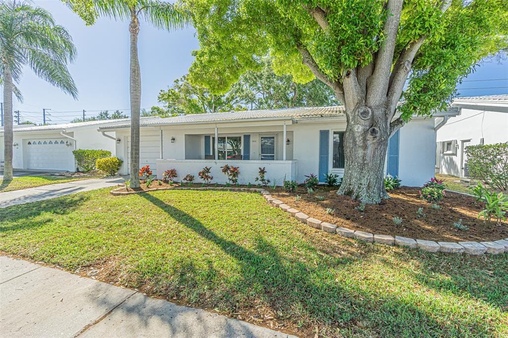 3832 90TH TERRACE N PINELLAS PARK, FL 33782