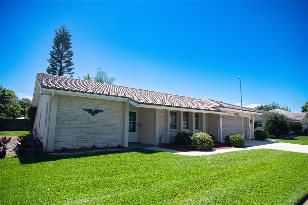 2030 KINGFISHER DRIVE