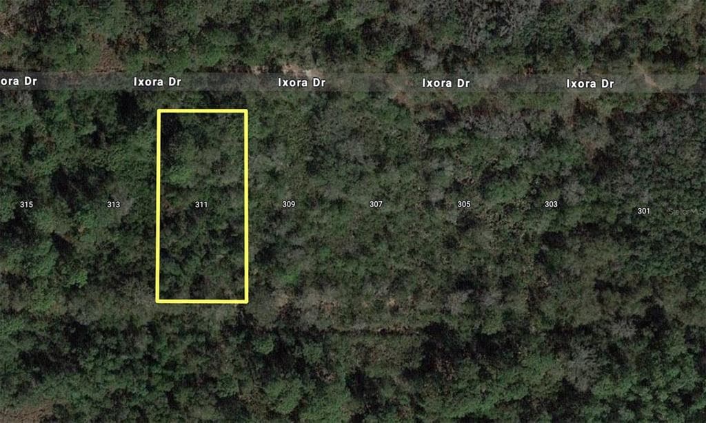 311 IXORA DRIVE INDIAN LAKE ESTATES, FL 33855