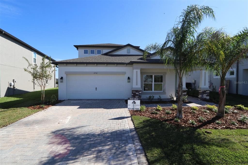 2752 SUNNY PEBBLE LOOP ZEPHYRHILLS, FL 33540