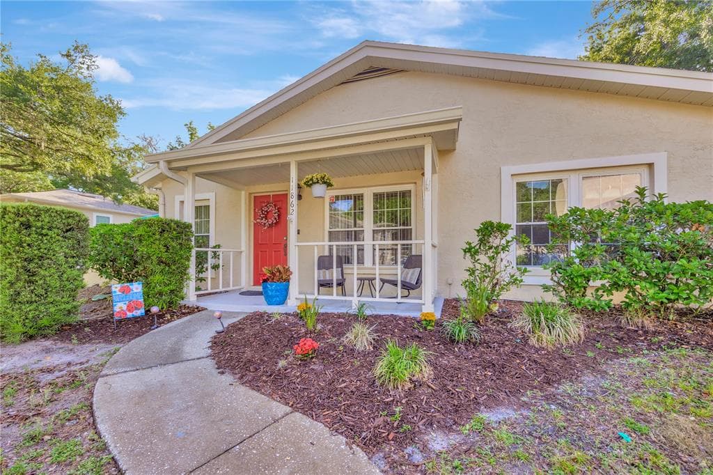 11862 NORTHTRAIL AVENUE TAMPA, FL 33617