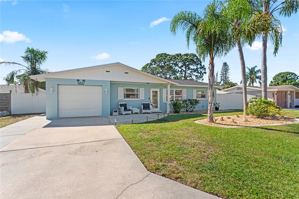 1375 HORIZON ROAD VENICE, FL 34293