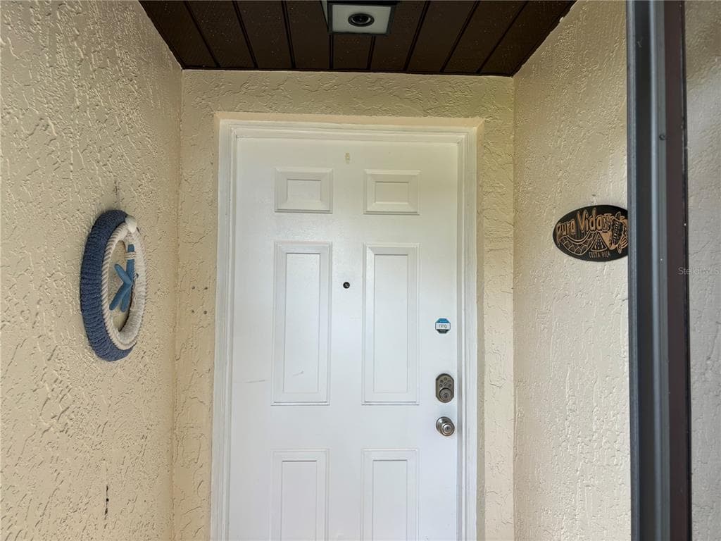 26 BUCK CIRCLE HAINES CITY, FL 33844