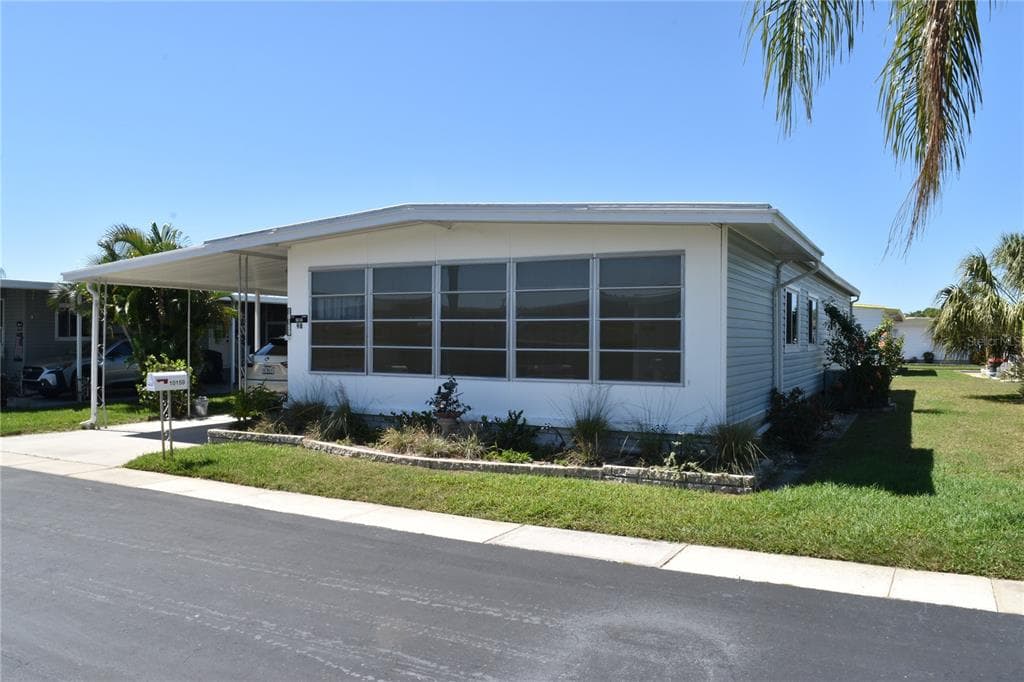 10159 N LAKE DRIVE UNIT 98 LARGO, FL 33773