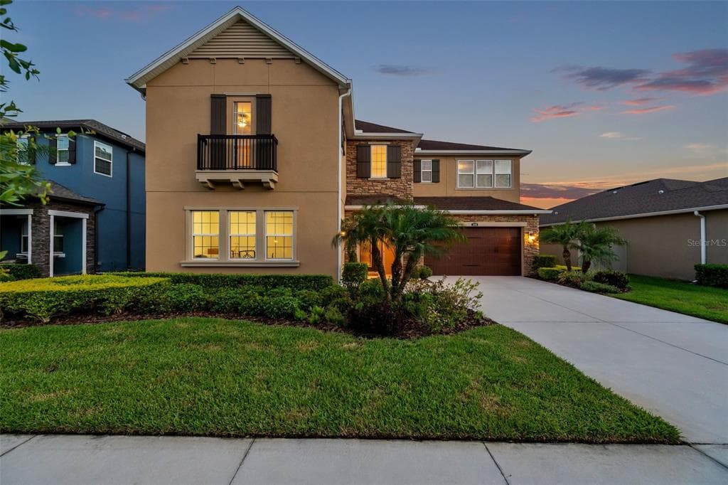 28550 MARSCIANO LANE WESLEY CHAPEL, FL 33543