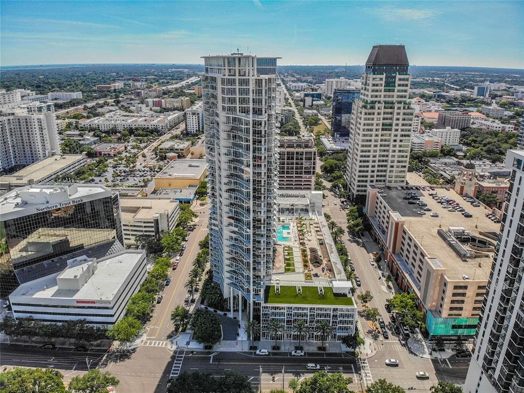 175 1ST STREET S UNIT OU-13 ST PETERSBURG, FL 33701