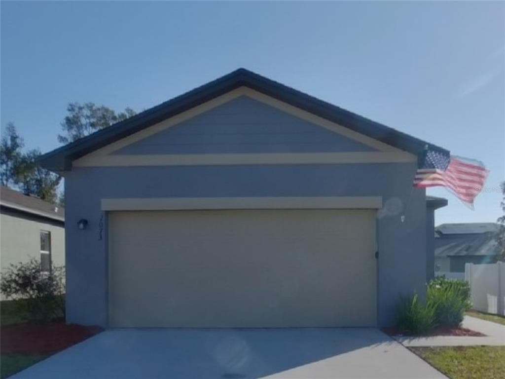 1073 CADES COVE WAY DELAND, FL 32720