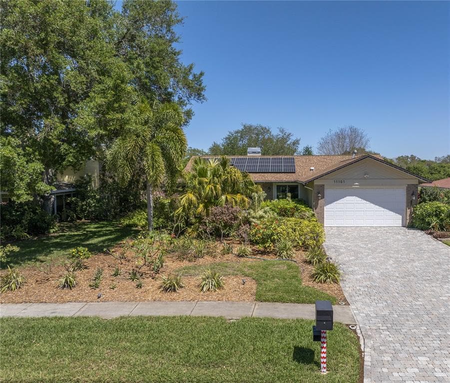 11101 TRADEWINDS BOULEVARD LARGO, FL 33773