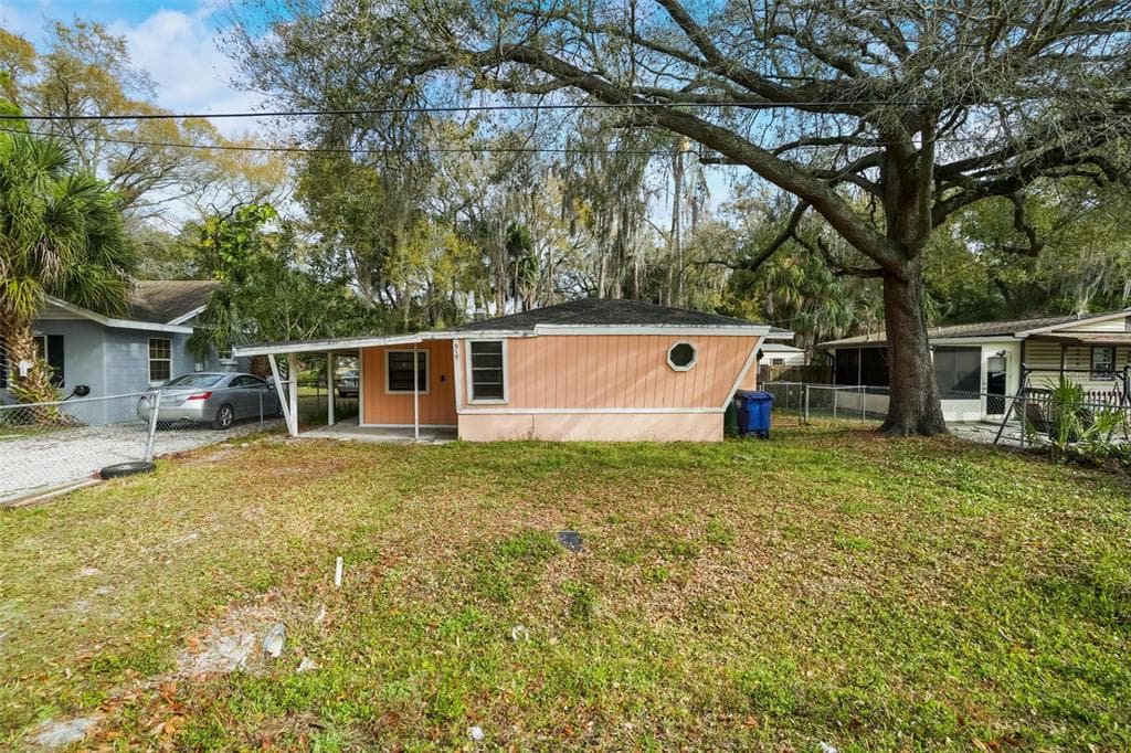 919 W HIAWATHA STREET TAMPA, FL 33604