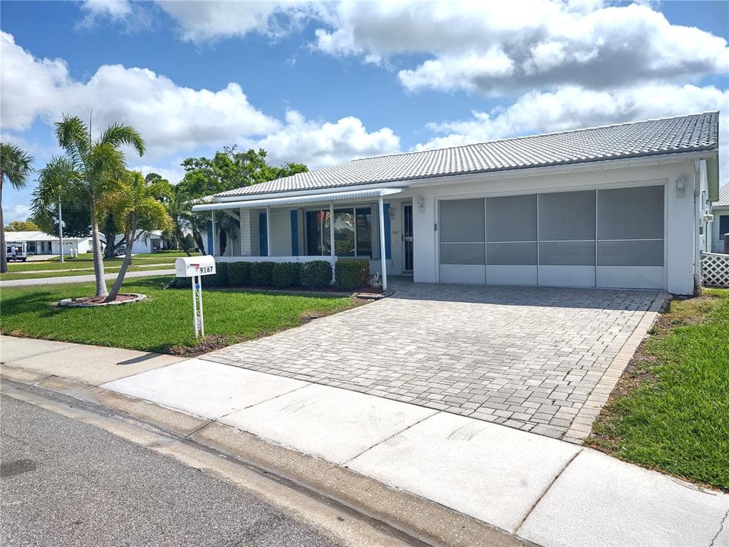 9167 42ND LANE N PINELLAS PARK, FL 33782