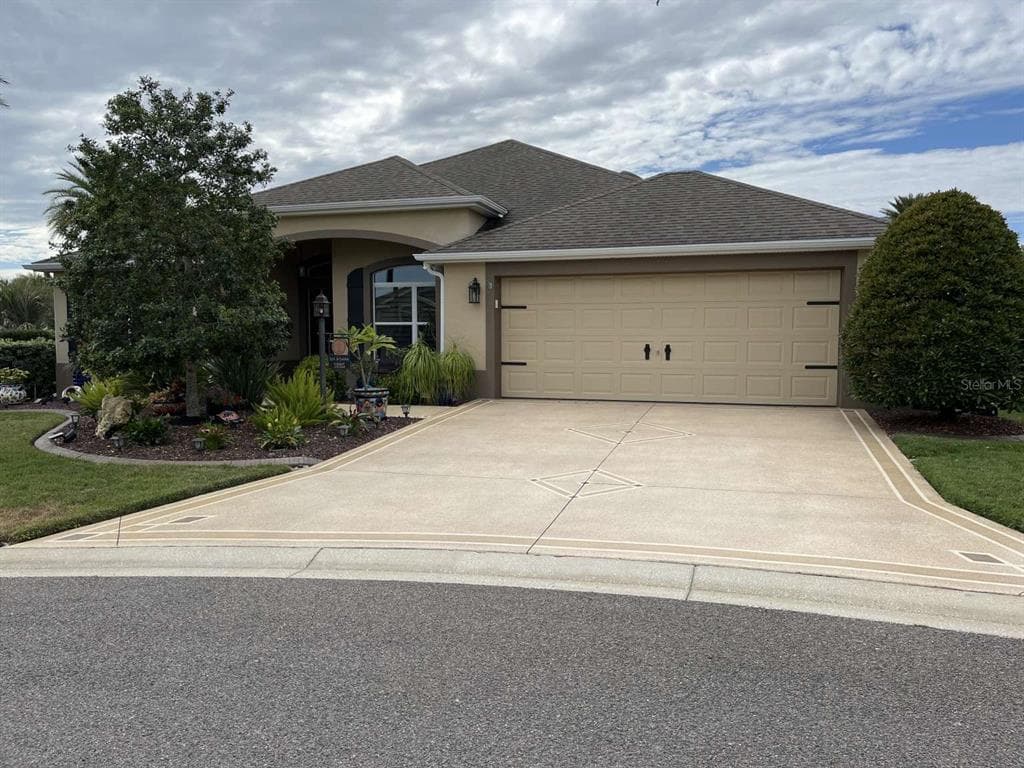 1885 OAKCREST PATH THE VILLAGES, FL 32162