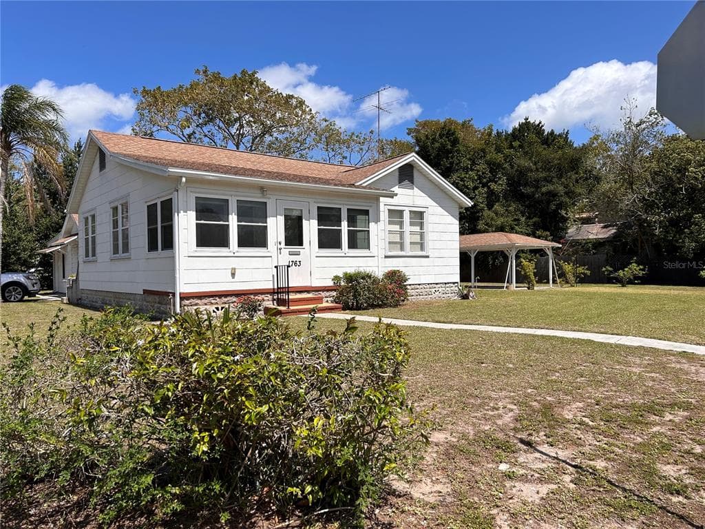 1763 25TH AVENUE N ST PETERSBURG, FL 33713