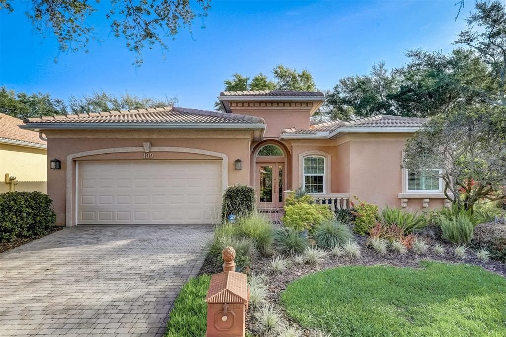 100 CORTE DEL ROSA VENICE, FL 34285