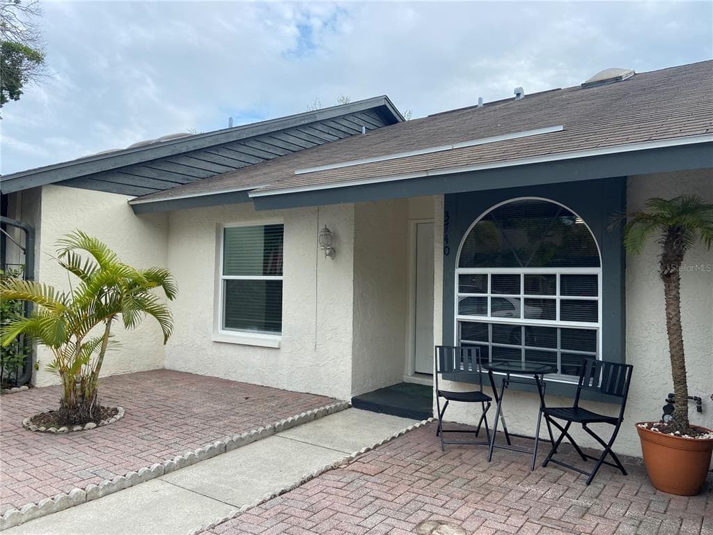 3740 CUERNAVACA COURT LARGO, FL 33771
