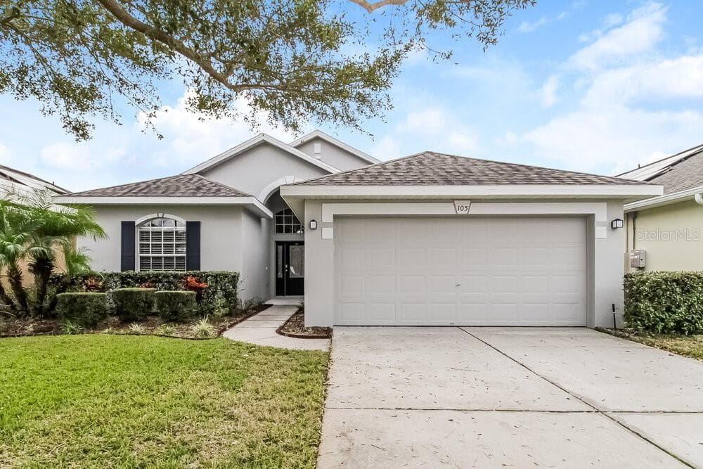 105 VENETIAN BAY CIRCLE SANFORD, FL 32771