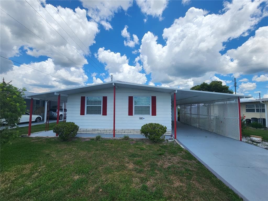 5252 AMANDA STREET ZEPHYRHILLS, FL 33542