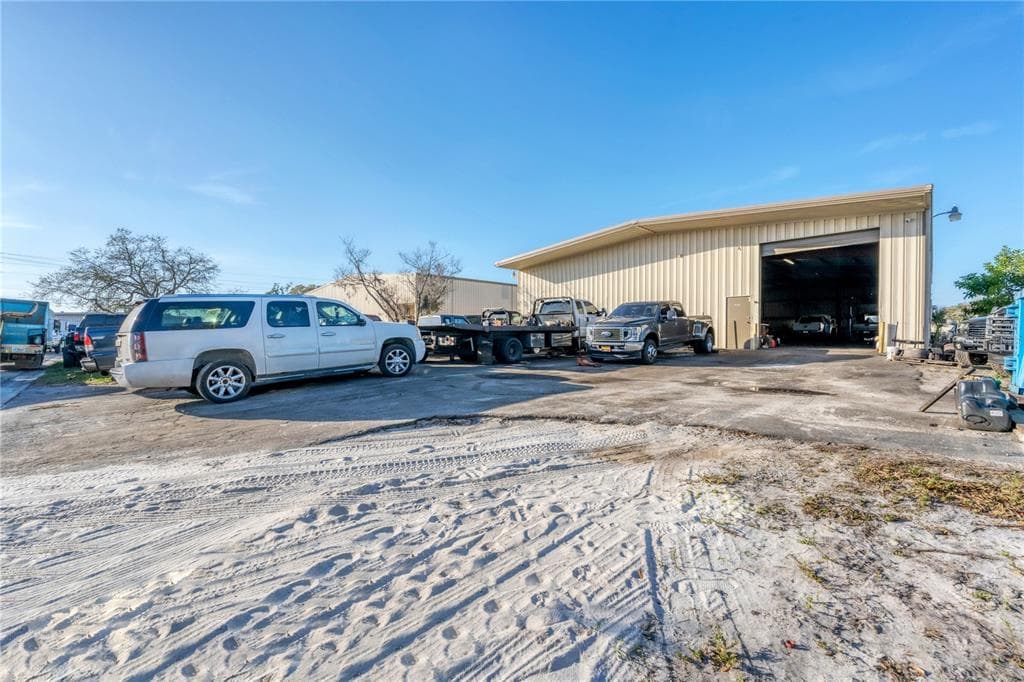 2007 WHITFIELD PARK DRIVE SARASOTA, FL 34243