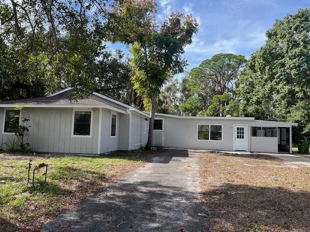 5205 RILMA AVENUE SARASOTA, FL 34234